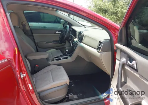 2018 Kia Sportage Lx z USA, uszkodzony, nr VIN KNDPM3AC0J7376025